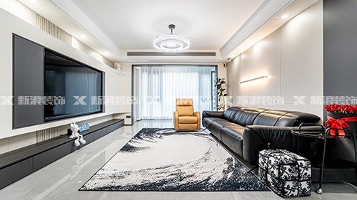 簡約耐看配色，當(dāng)屬黑白棕！146m²現(xiàn)代實(shí)景|長沙全屋整裝